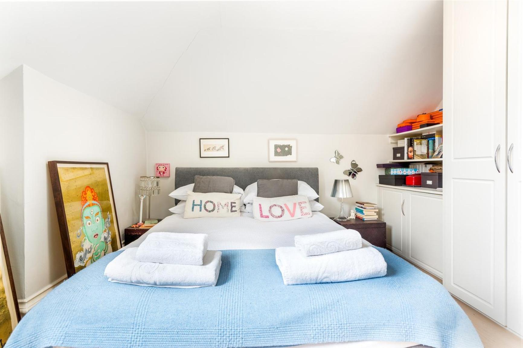 Pleasant Earl'S Court Apartment Near Hyde Park By Underthedoormat London Exteriör bild